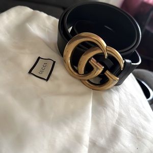Gucci Leather belt with doble g buckle